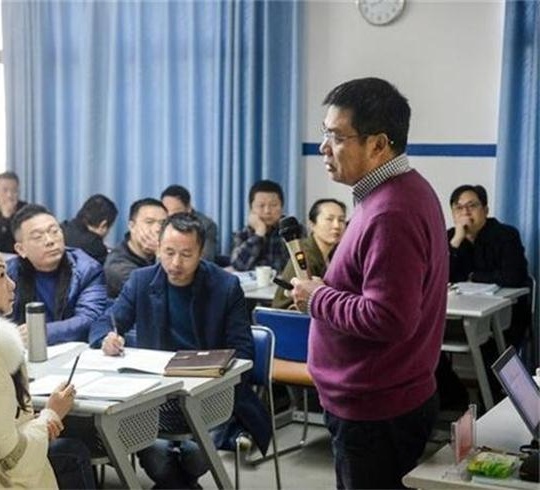 【博海課堂】創(chuàng)新財(cái)務(wù)管理方式，提升企業(yè)管理水平——記博海國濟(jì)商學(xué)院江西分院總裁56、59班《財(cái)務(wù)管理》