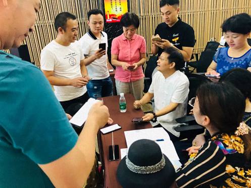 【沙龍回顧】新常態(tài)下《易經(jīng)智慧與總裁決策》—記博海國(guó)濟(jì)商學(xué)院武漢分院大講堂第17屆學(xué)習(xí)沙龍797.jpg