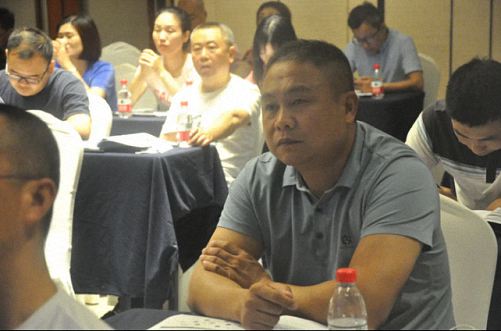 【課程回顧】江西財(cái)大EMBA贛州總裁19班課程——新環(huán)境下的產(chǎn)業(yè)投資 705.jpg
