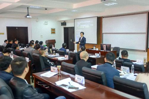 【教學預告】博海國濟商學院江西分院11月13日-15日翟萬寶教授《商業(yè)模式創(chuàng)新》課程邀請函241.jpg