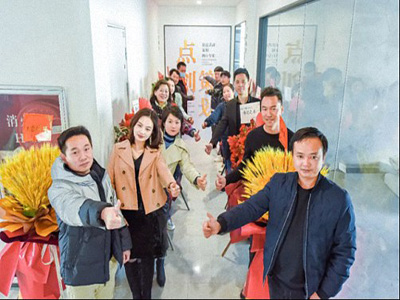 熱烈慶祝贛州教學點總裁23班學員企業(yè)——點創(chuàng)文化傳播有限公司喬遷之喜