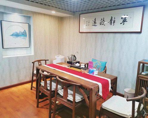 【企業(yè)走訪(fǎng)】——走訪(fǎng)云南新商界5班李德平同學(xué)企業(yè)——勐庫(kù)戎氏（云南雙江勐庫(kù)茶葉有限責(zé)任公司）135.jpg
