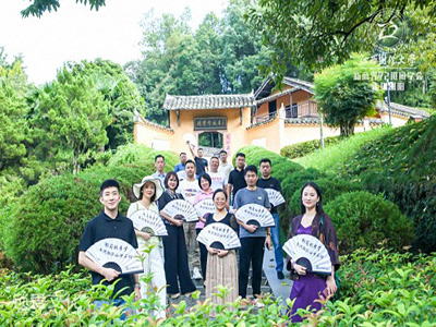 贛湘企業合作交流——江西新商界72班師生赴瀏陽參訪