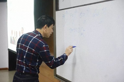 【教學預告】江西新商界高級管理研修班11月10日-12日喻景忠教授《稅務(wù)籌劃》課程466.jpg